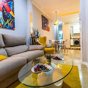 Apartamento Sh Lupe Caleta A 100 M De Playa, Cádiz