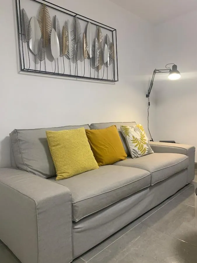 Loben House Apartment Cadiz 0*,
